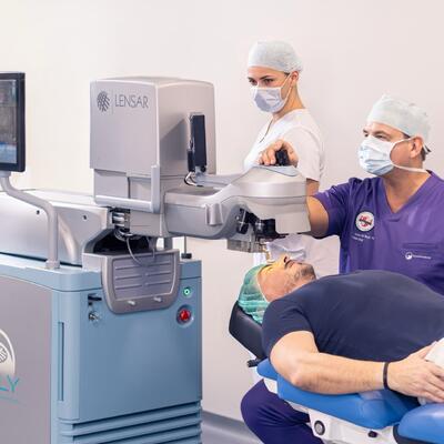 Kataraktoperation mit dem Femtosekundenlaser ALLY